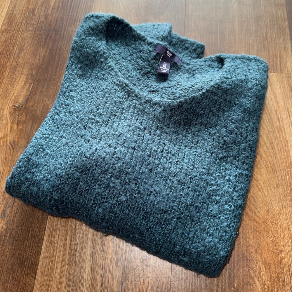 GAP Women's Sweater in Dark Green/Teal